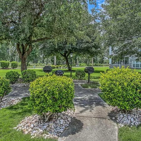 Idyllic Myrtle Beach Condo Golf Course On-Site